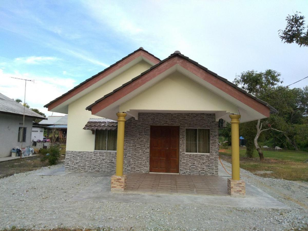 Homestay Pantai Remis Jeram  Екстериор снимка